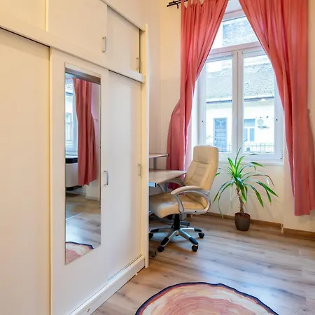 Downtown Oasis Apartman Budapest Exterior photo