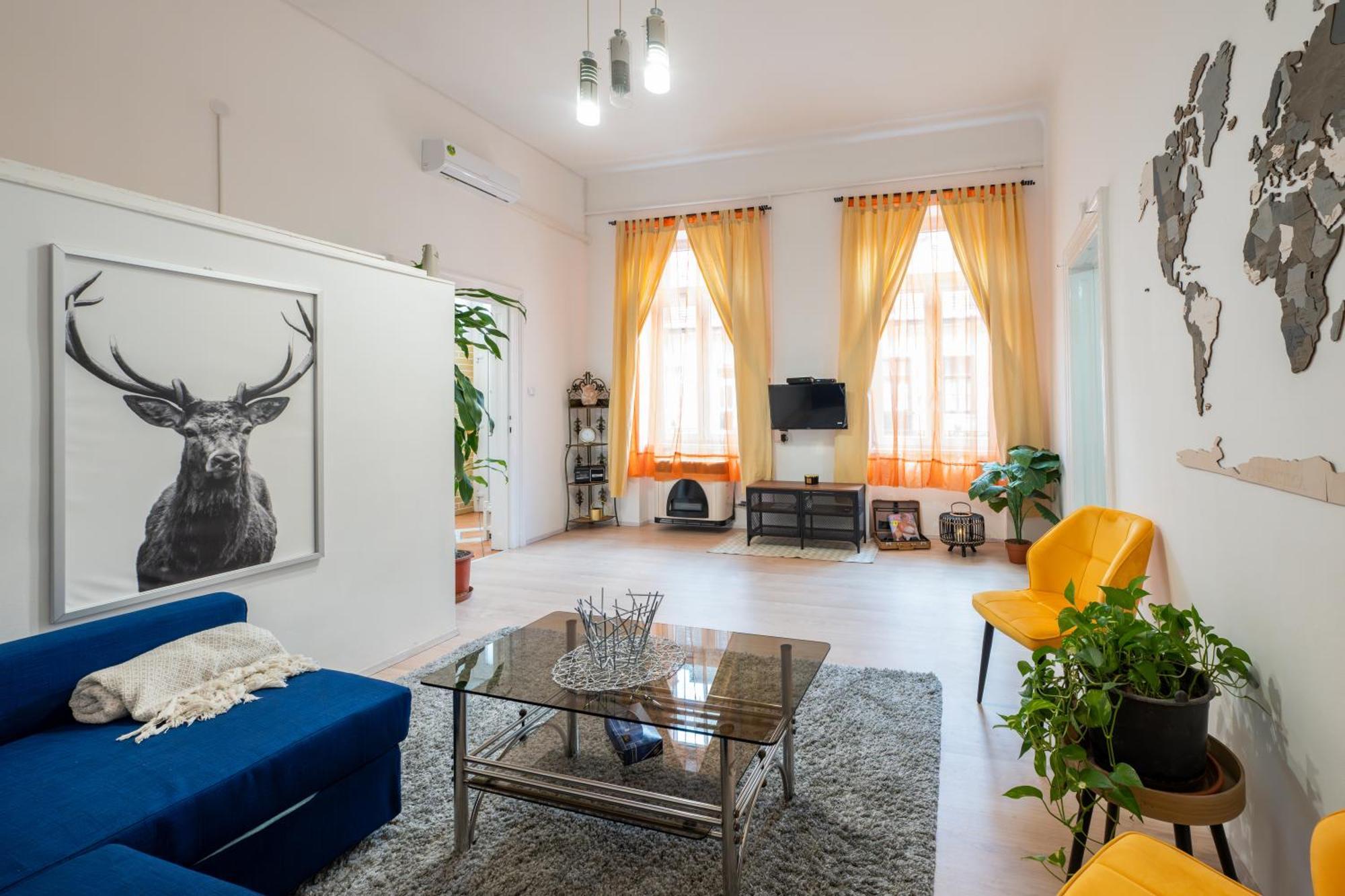 Downtown Oasis Apartament *